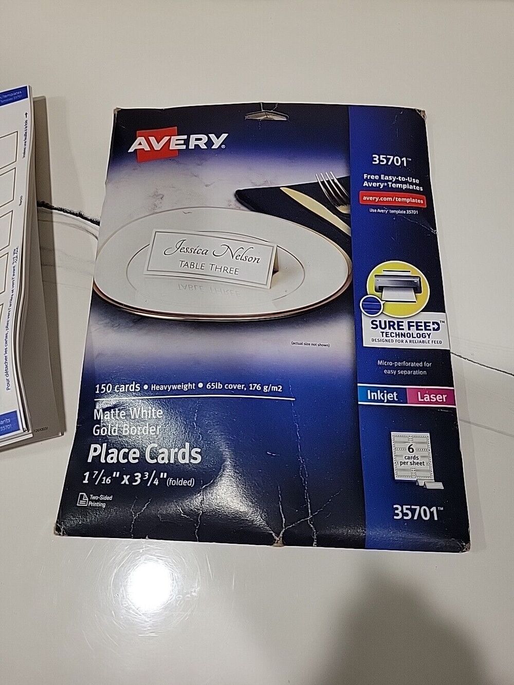Avery 35701 3.75" x 1.44" Tent Cards - White/Gold (150/PK) New
